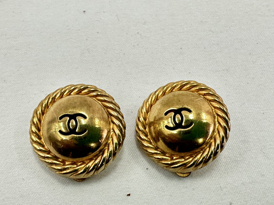 CHANEL Coco Gold Earrings 99P Earrings