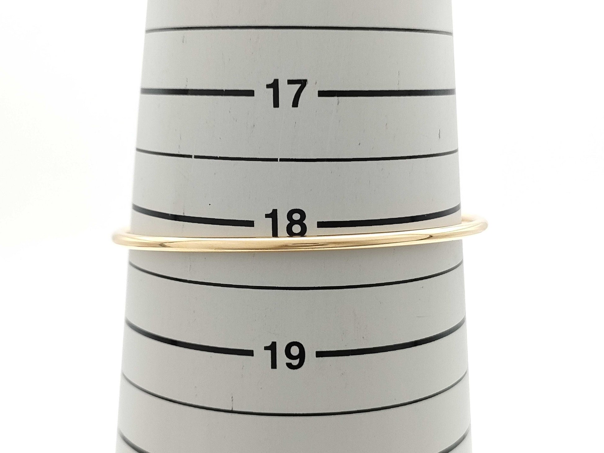 Cartier Juste un Clou Small #19 Yellow Gold AU750 10.7g Bracelet/Bangle 