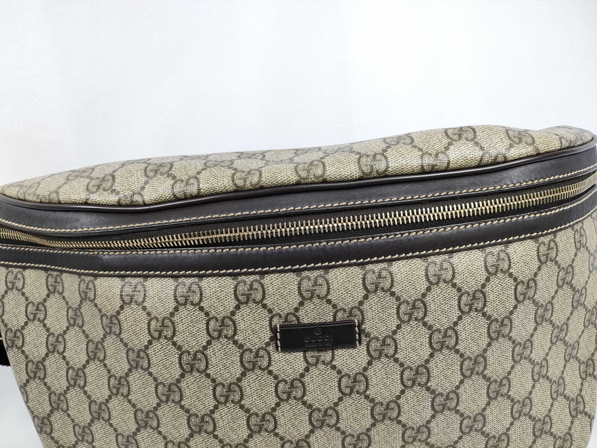 GUCCI GG Supreme Beige Body Bag PVC x Leather 211110 Waist Bag