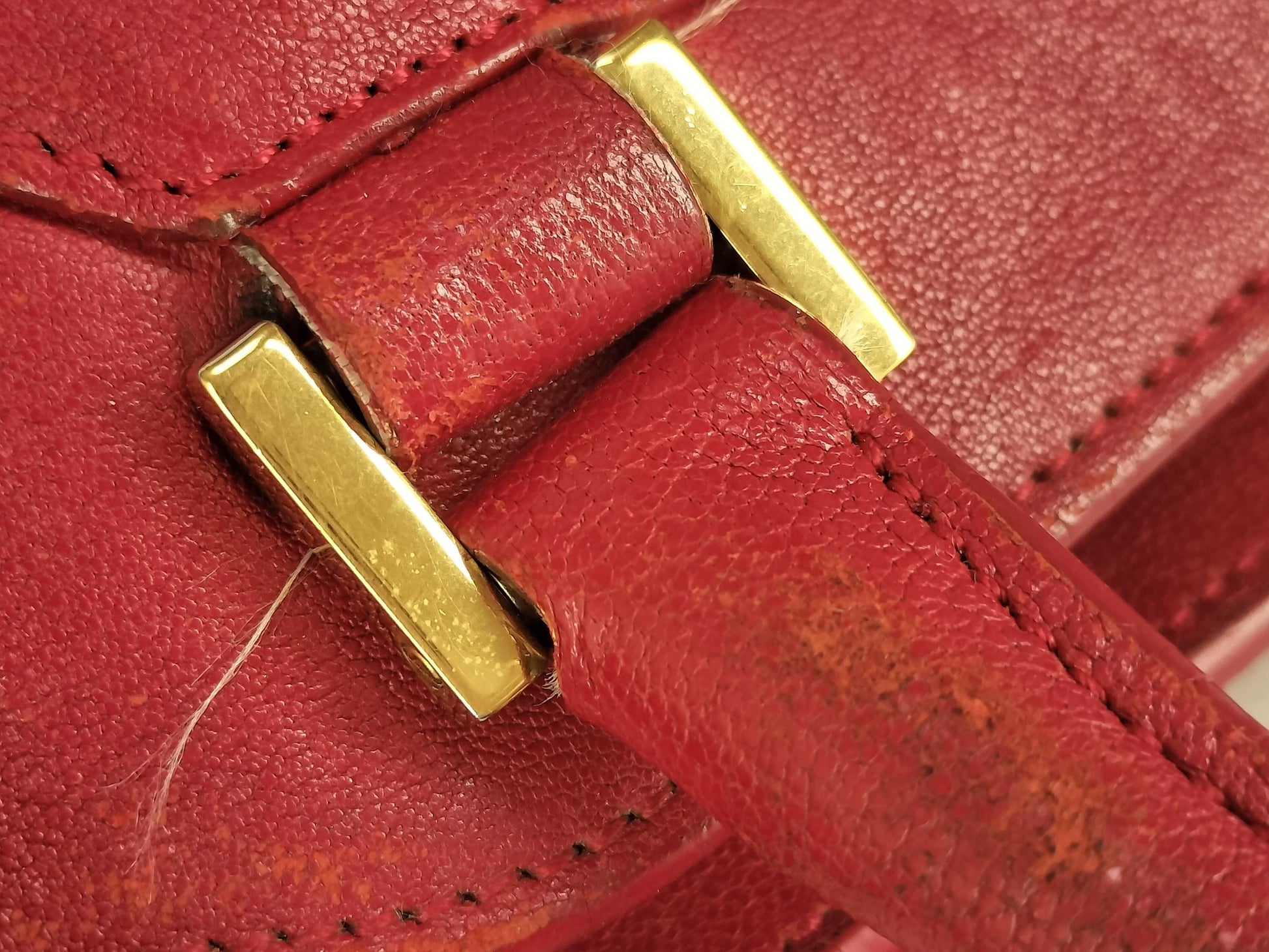 Yves Saint Laurent Leather Handbag 311222/213317 Red Handbag