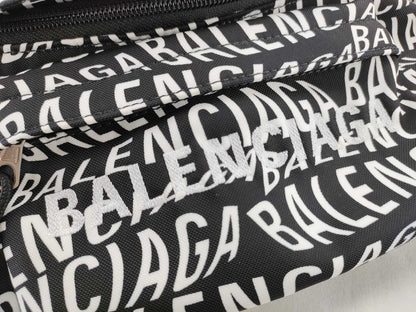 BALENCIAGA All-Over Print Nylon Canvas Waist Bag 533009.1060.W・002123 White/Black Waist Bag