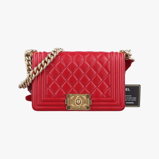 CHANEL Boy Chanel Red Lambskin Shoulder Bag A6708521166403
