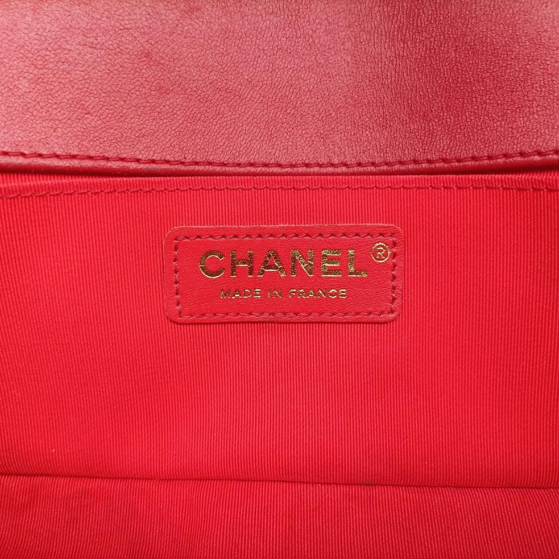 CHANEL Boy Chanel Red Lambskin Shoulder Bag A6708521166403