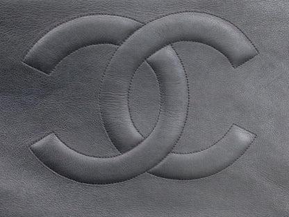 CHANEL Giant Chain Tote No. 3 Shoulder Bag