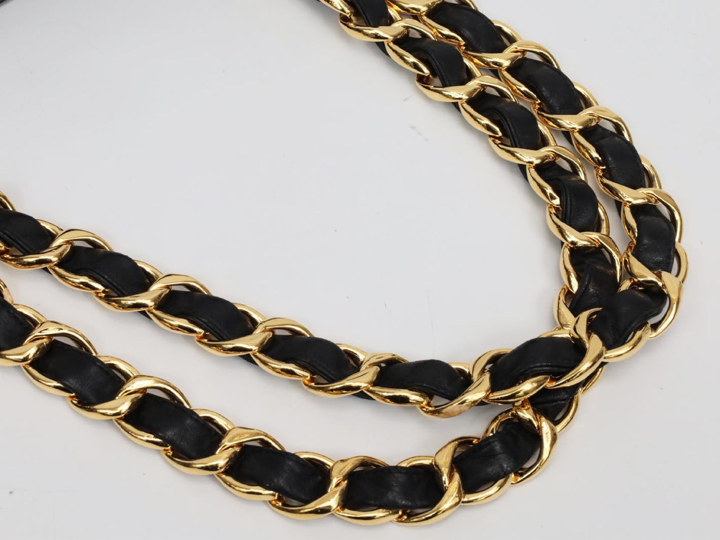 CHANEL Giant Chain Tote No. 3 Shoulder Bag