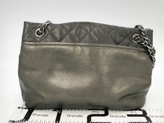 CHANEL Caviar Leather Matelasse Chain Tote Bag with Silver Hardware, Shoulder Bag, Tote Bag