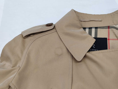 BURBERRY LONDON trench coat