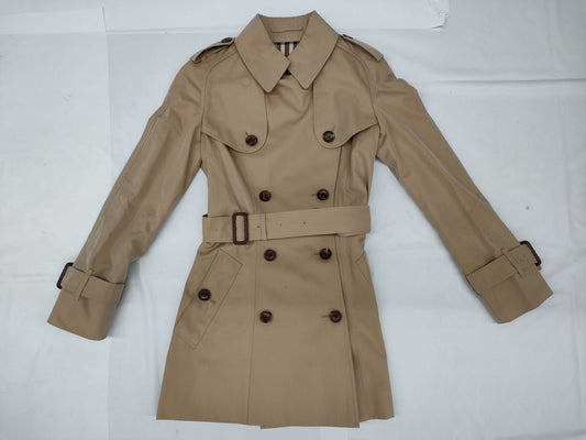 BURBERRY LONDON trench coat
