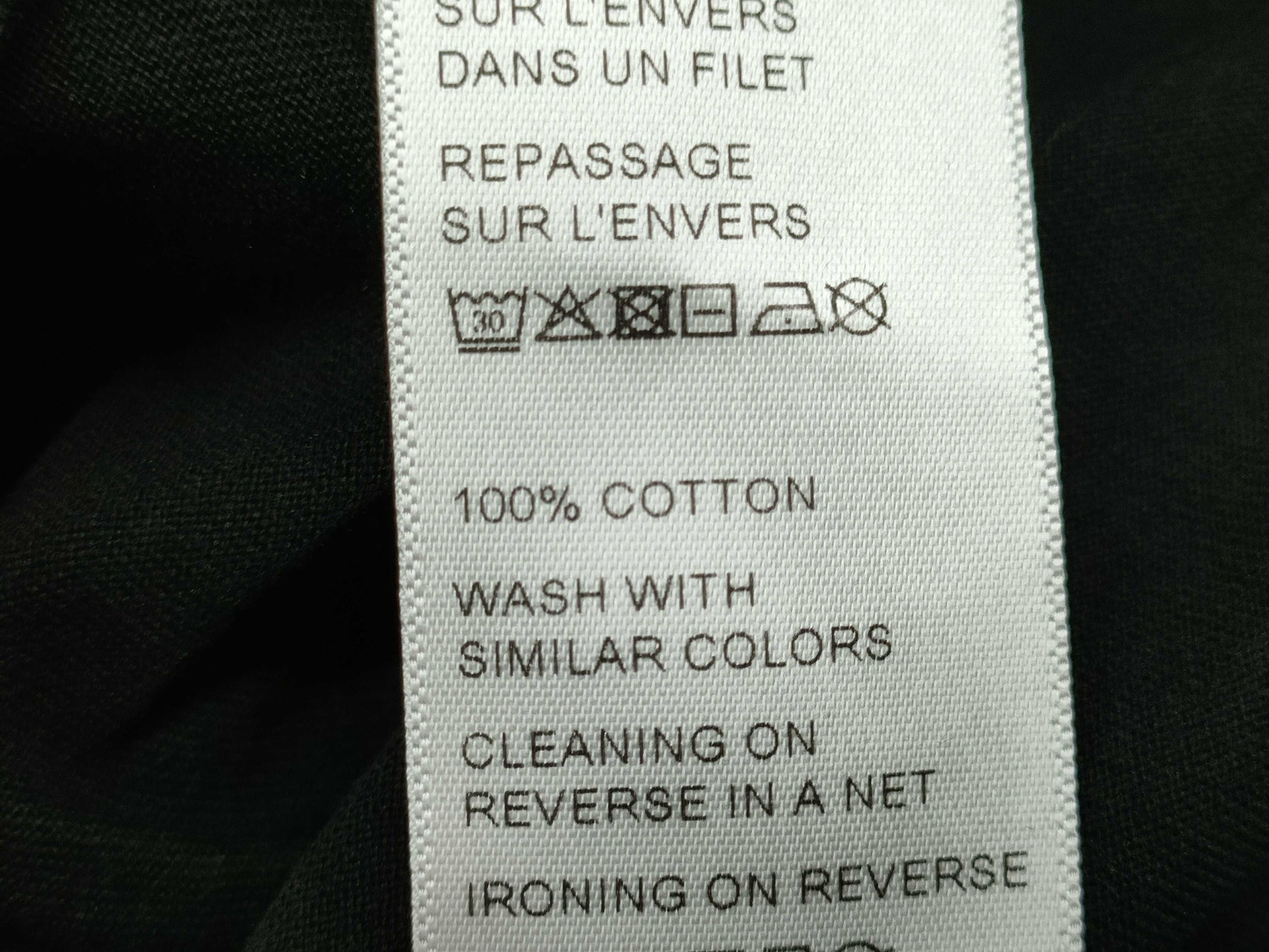CELINE T-shirt Black with current tag