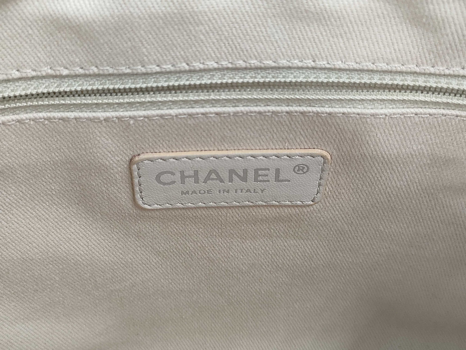 CHANEL Timeless Patent Chain Tote Shoulder Bag