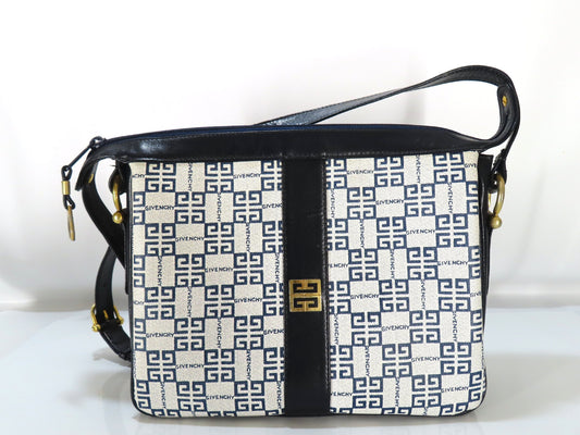GIVENCHY Shoulder Bag