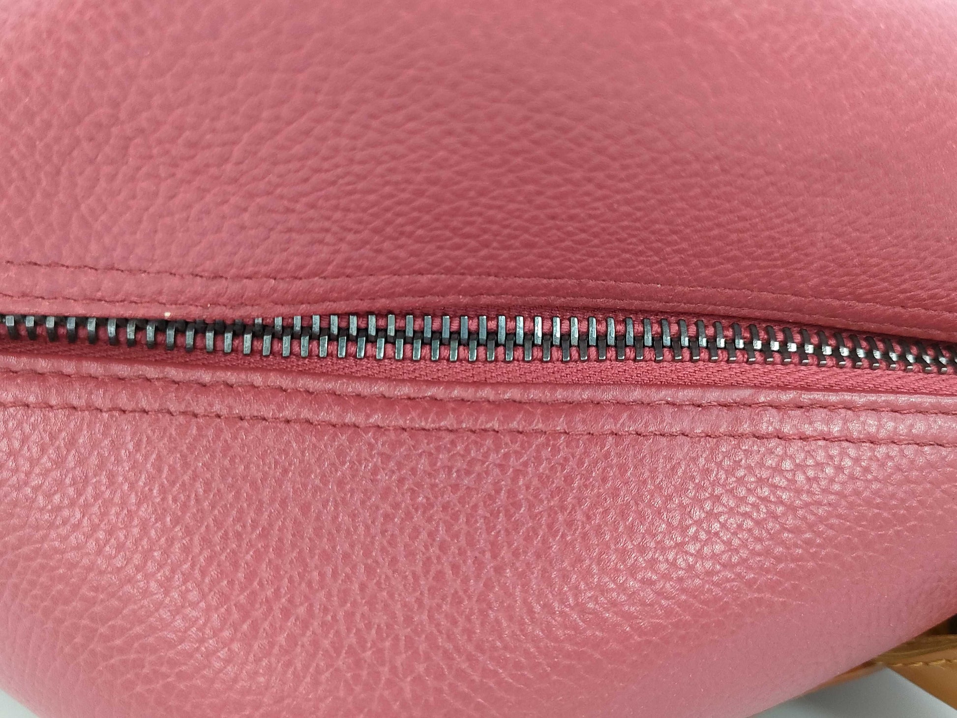 CHANEL Caviar Skin Boston Bag