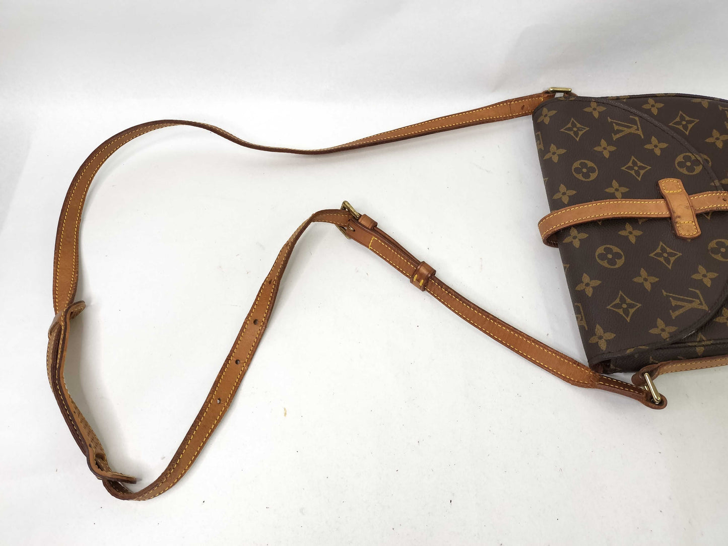 LOUIS VUITTON Monogram Chantilly MM Shoulder Bag
