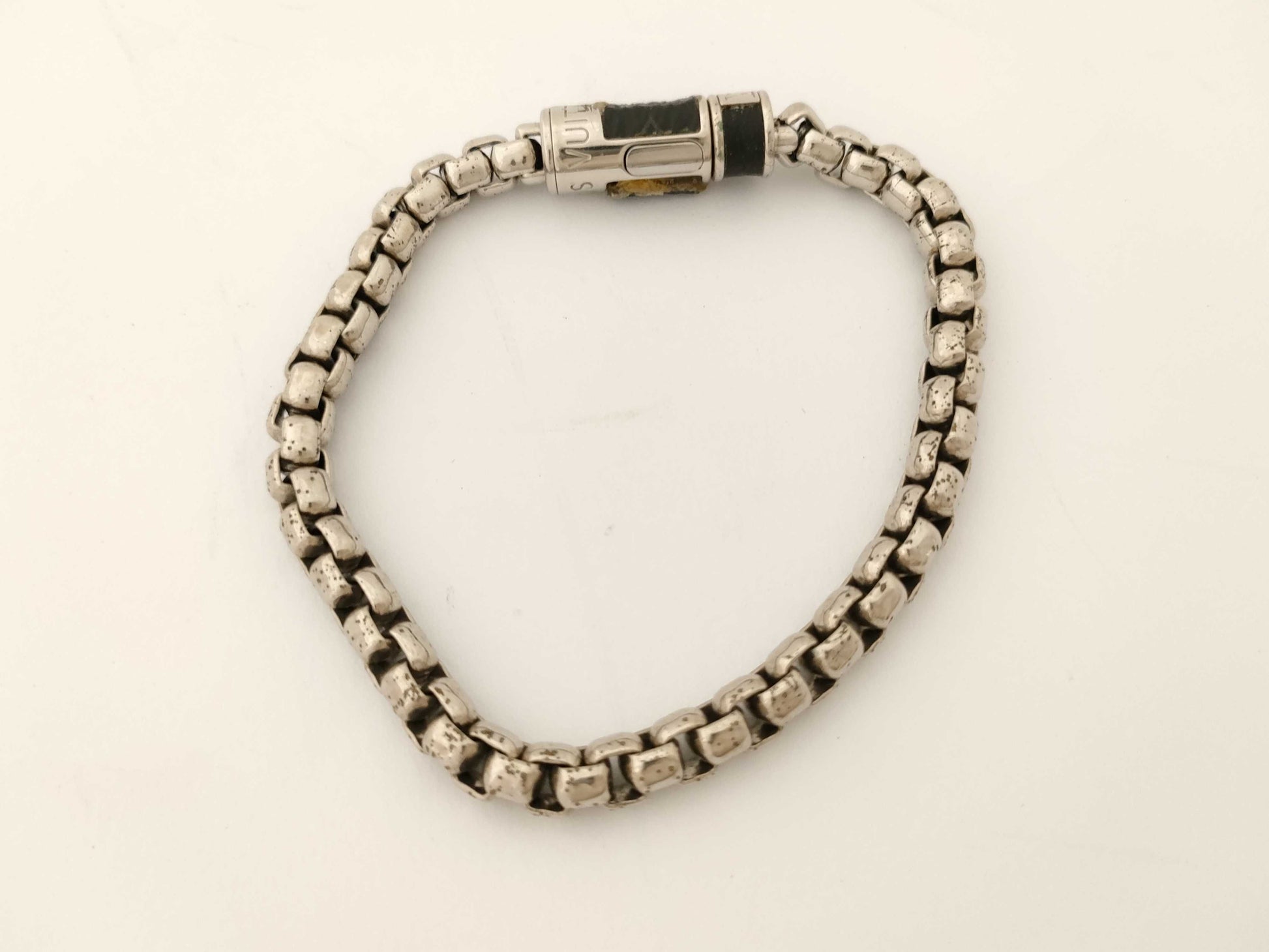 LOUIS VUITTON Chain Monogram Bracelet Eclipse Bracelet/Bangle