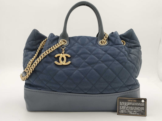 CHANEL Matelasse 2-way Chain Shoulder Bag in Navy Caviar Skin, Size 18