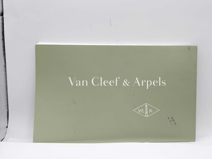 Van Cleef & Arpels Alhambra VCARD21900 136574 HH13560 Quartz 18K Onyx Women's Watch