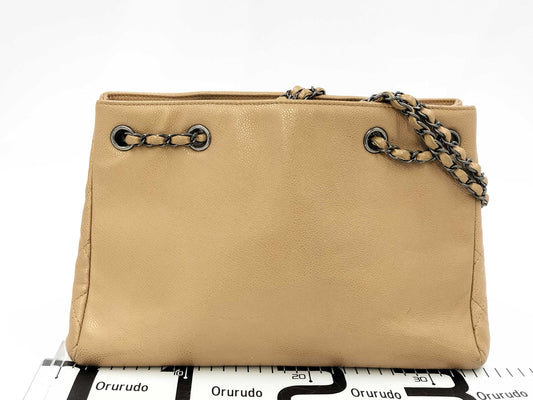 CHANEL Matelasse Caviar Shoulder Bag with Seal