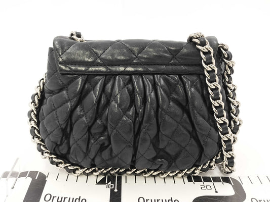 CHANEL Matelasse Lamb Shoulder Bag with Seal