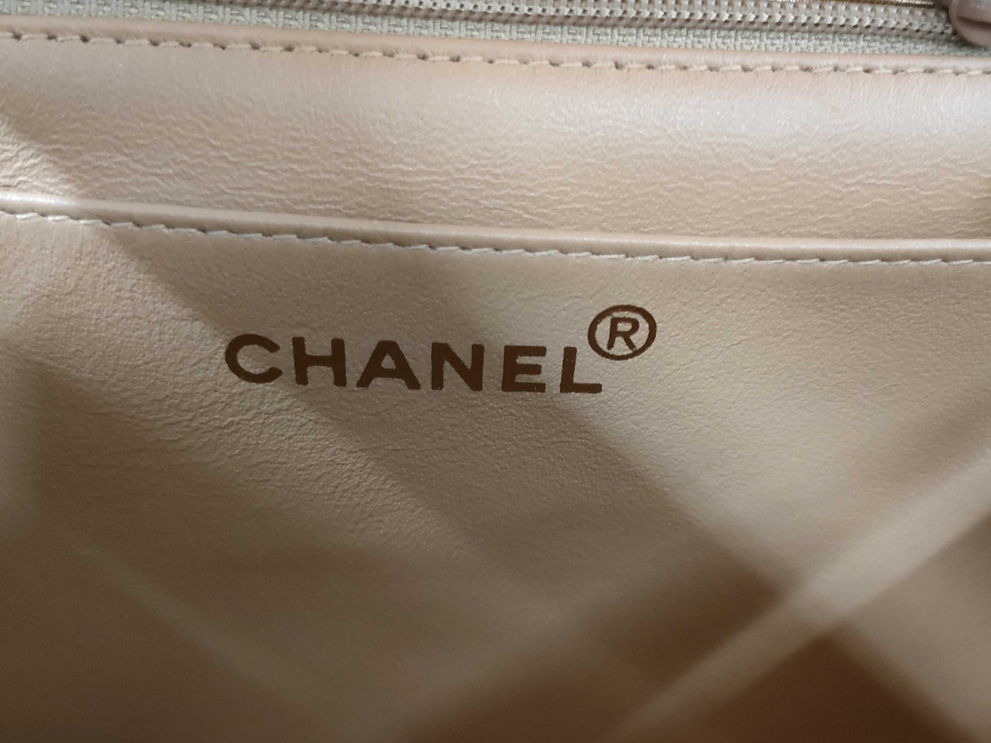 CHANEL Matelasse 25 Diana Shoulder Bag 5237544 Shoulder Bag