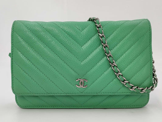 CHANEL CHANEL Chain Wallet Shoulder Bag