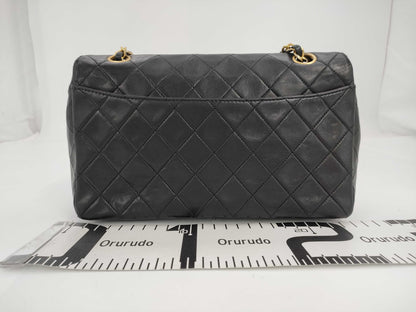 CHANEL Shoulder Bag Black