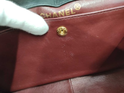 CHANEL Shoulder Bag Black