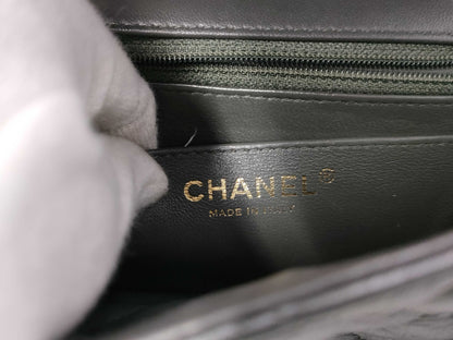 CHANEL Matelasse Shoulder Bag Shoulder Bag
