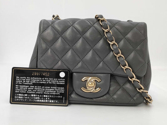 CHANEL Matelasse Shoulder Bag Shoulder Bag