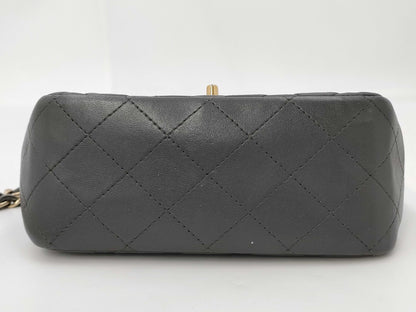 CHANEL Matelasse Shoulder Bag Shoulder Bag