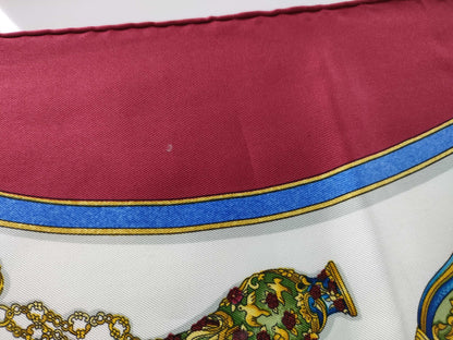 HERMES Carré 90 Pourvu qu on ait l ivresse perfume bottle, red scarf