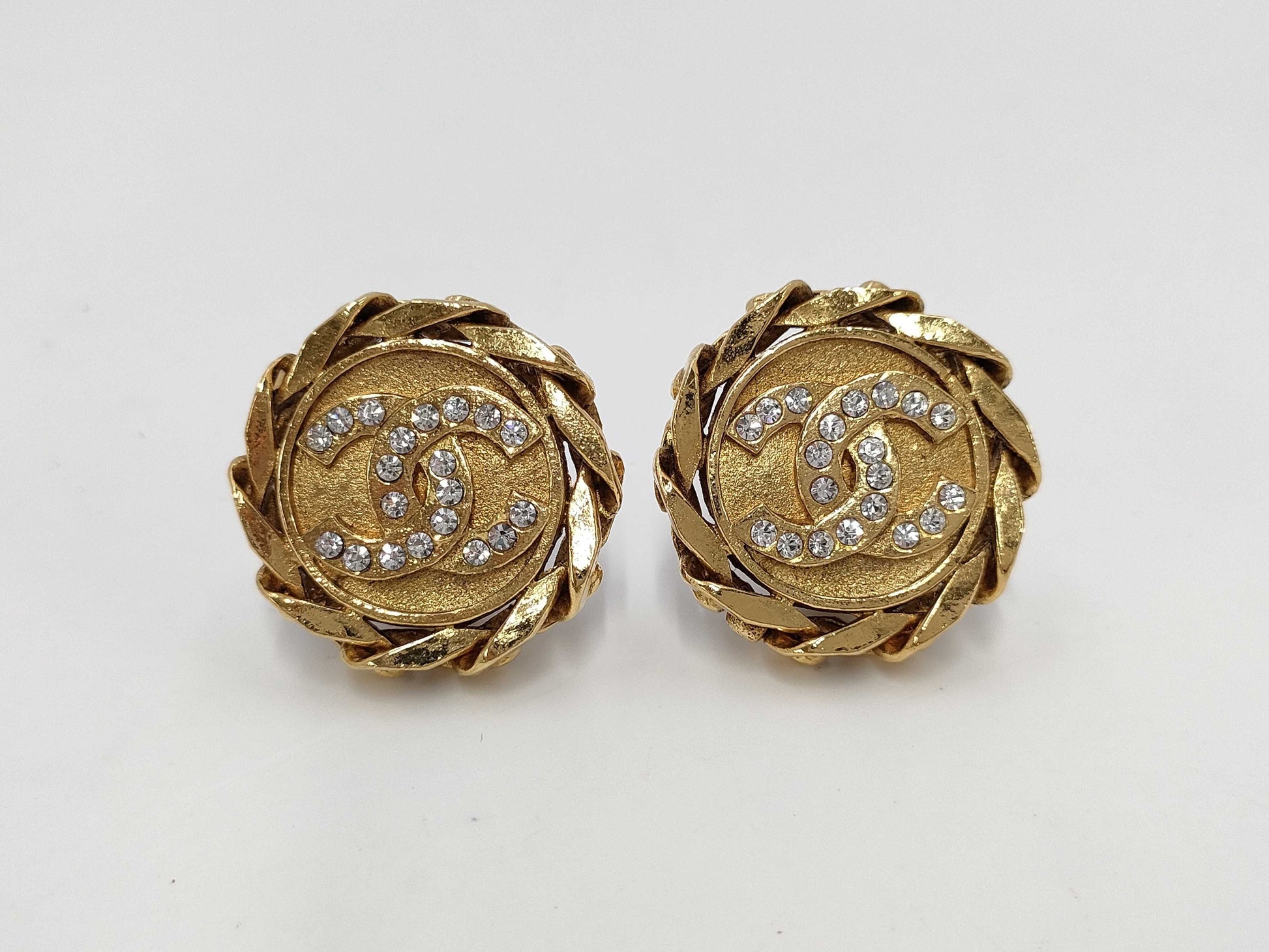 CHANEL Coco Mark Rhinestone Gold Yg Earrings