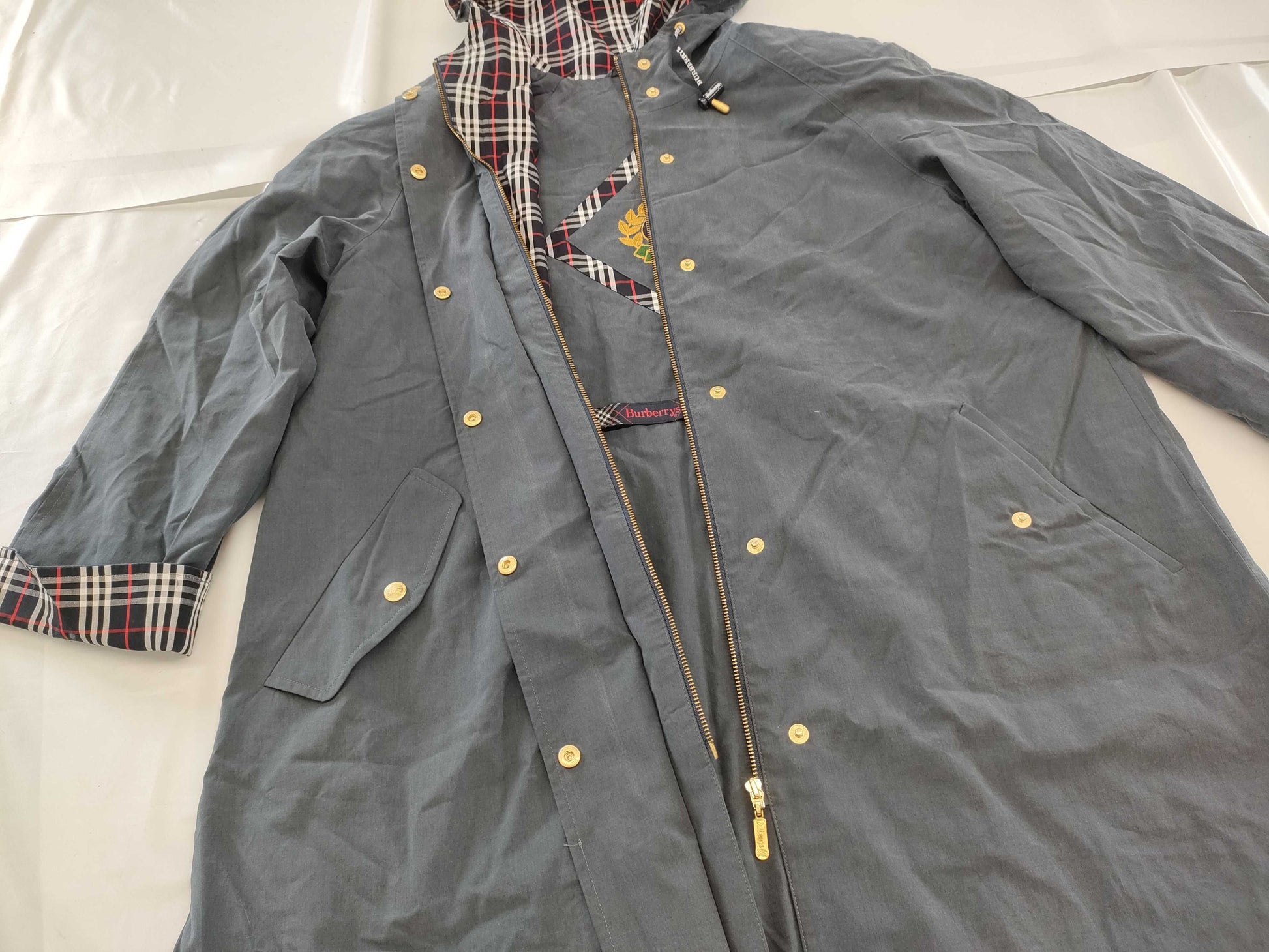 BURBERRY Nova Check Gold Button Hooded Coat