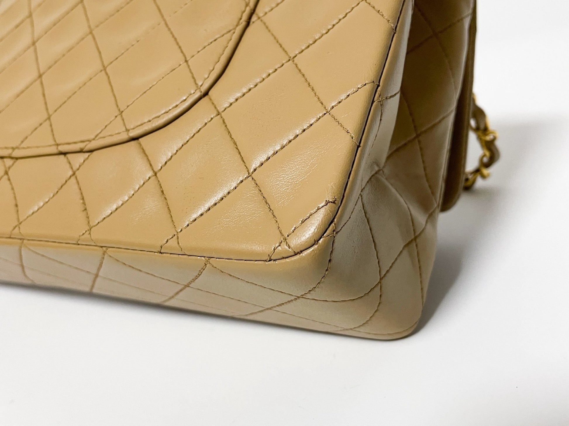 CHANEL Double Flap Matelasse Beige Lambskin Shoulder Bag with Seal