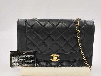 CHANEL Diana Matelasse Chain Shoulder Bag in Black with Turnlock closure