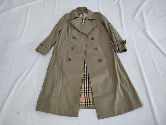 BURBERRY coat