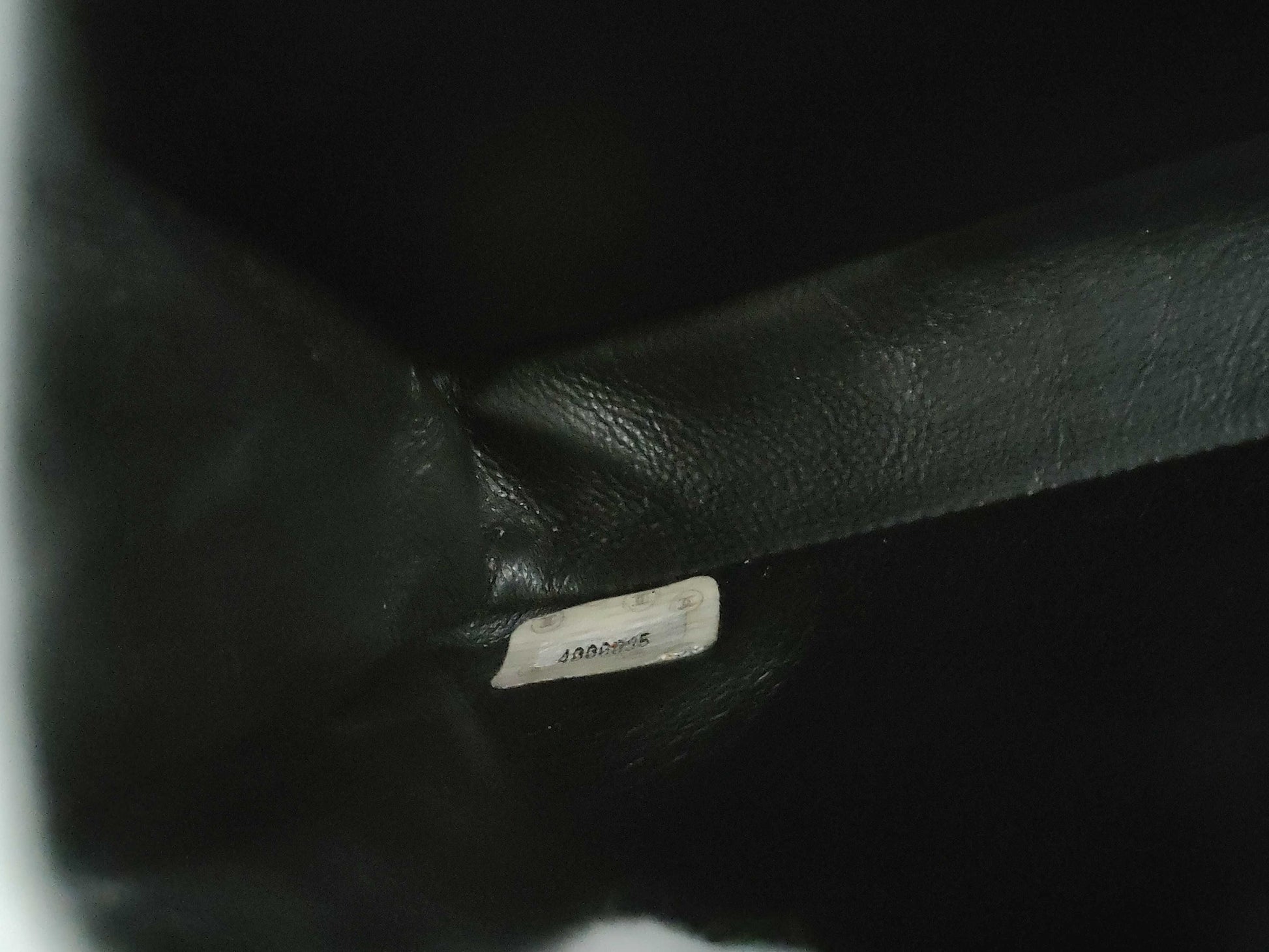 CHANEL shoulder bag