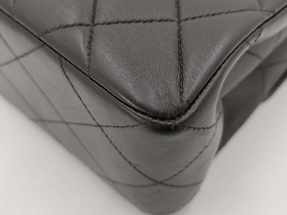 CHANEL shoulder bag