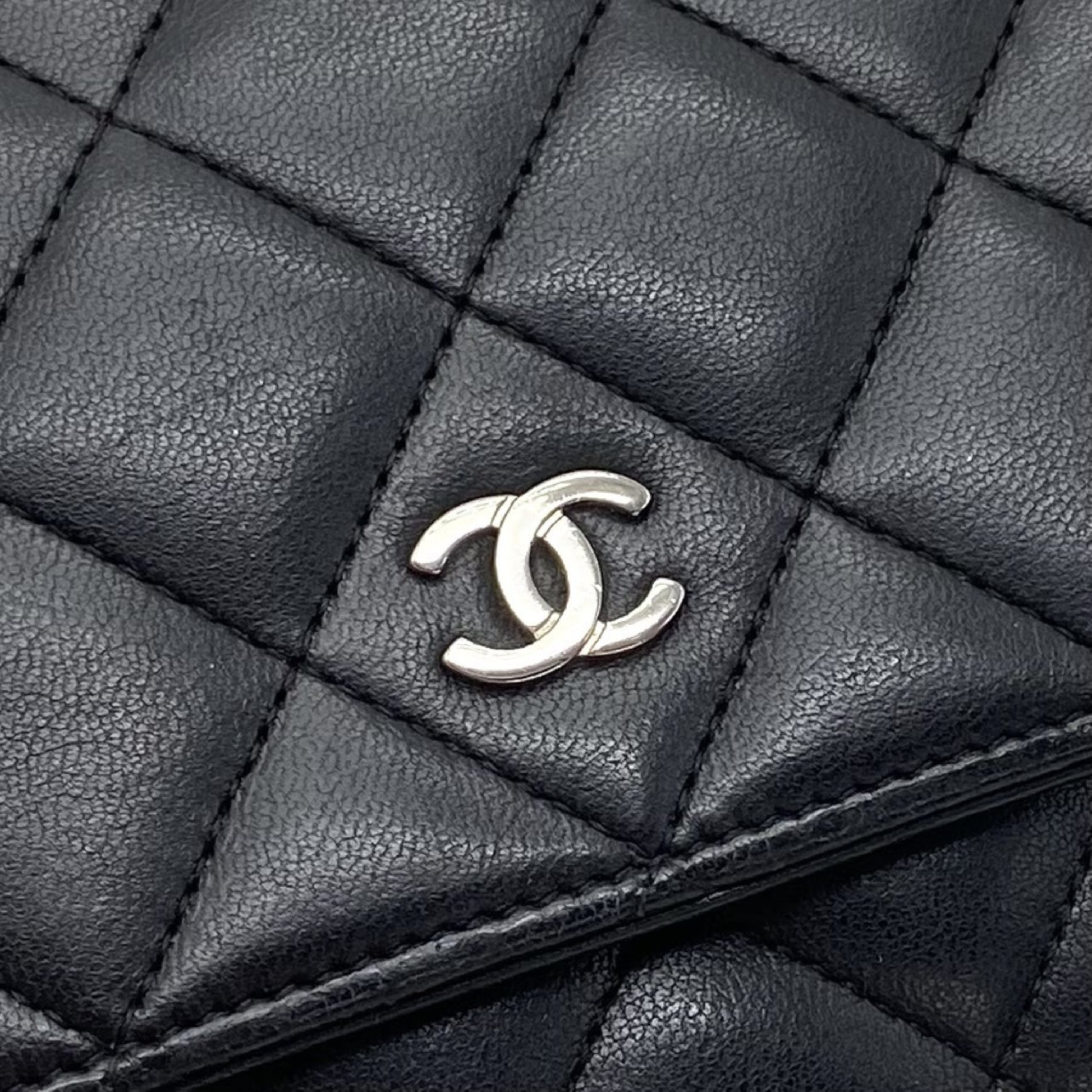 CHANEL CHANEL Matelasse Coco Mark Lambskin Chain Wallet Shoulder Bag