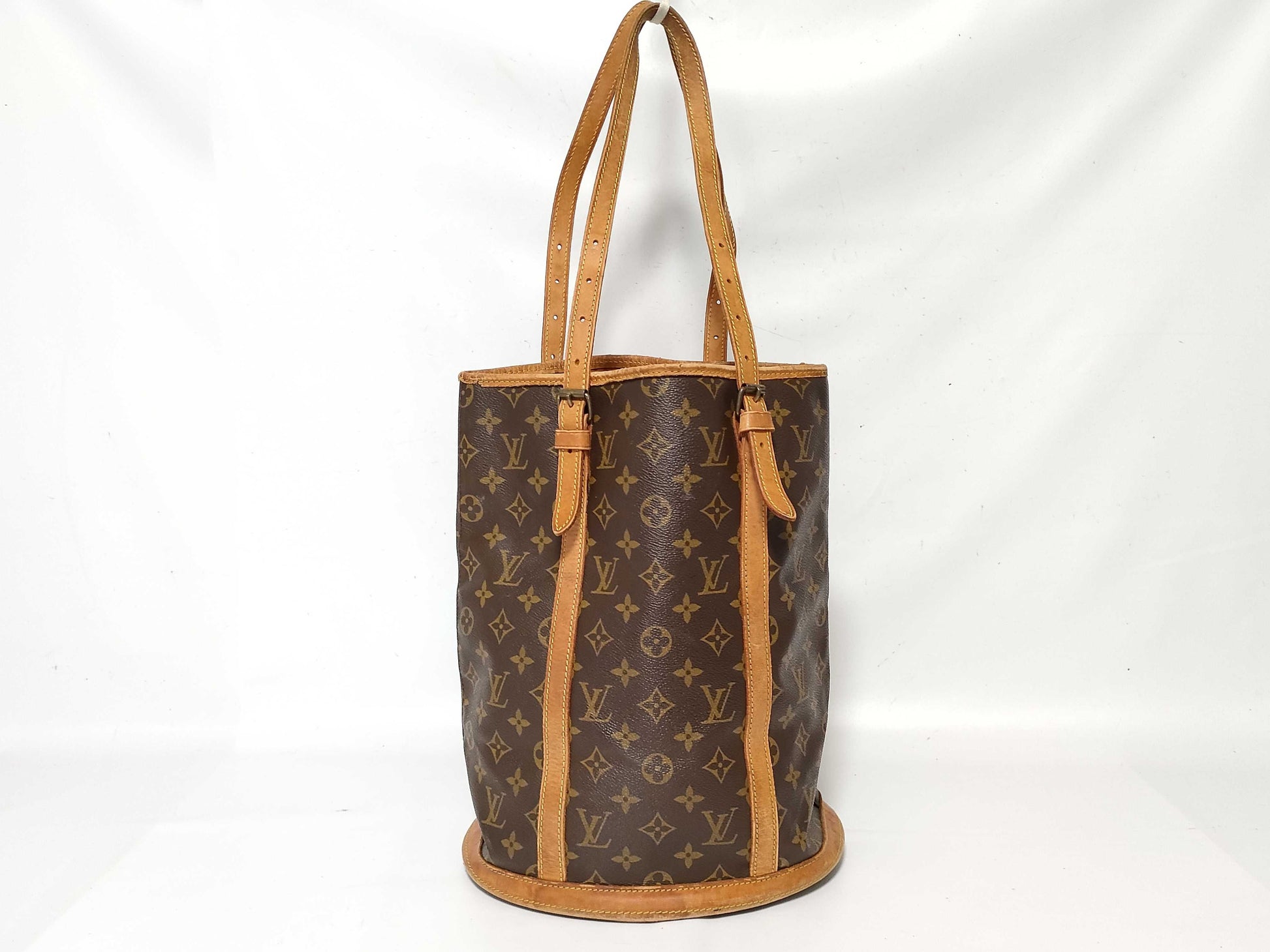 LOUIS VUITTON Monogram Shoulder Bag