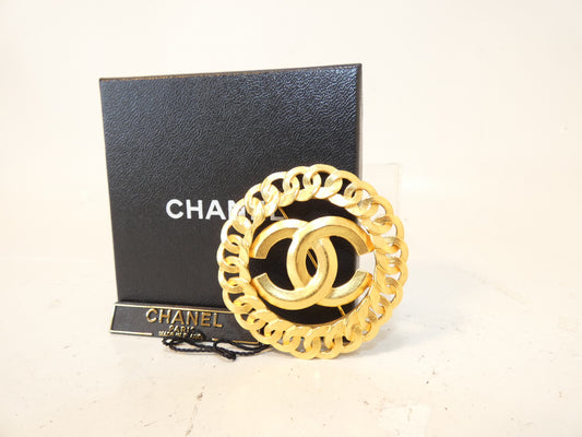 CHANEL Coco GP Circle Brooch Brooch