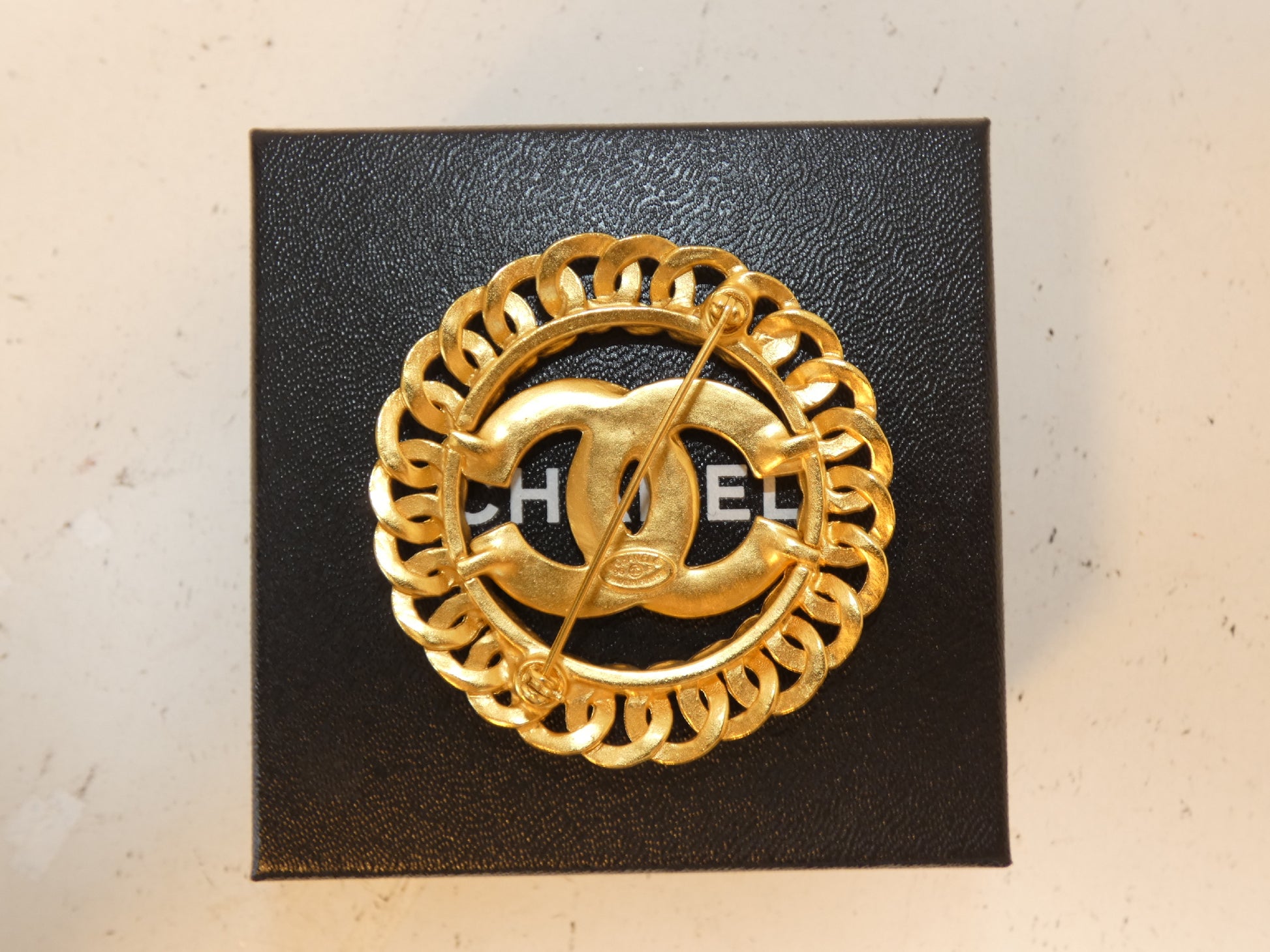 CHANEL Coco GP Circle Brooch Brooch