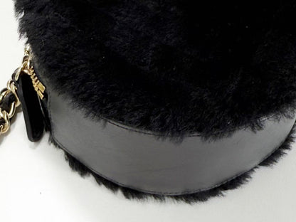 CHANEL Black Fur and Leather Round Pouch, 12cm Wide, Approximately 28 Series [Includes Dust Bag and Sticker], Gold Hardware, Shoulder Bag, 28970939