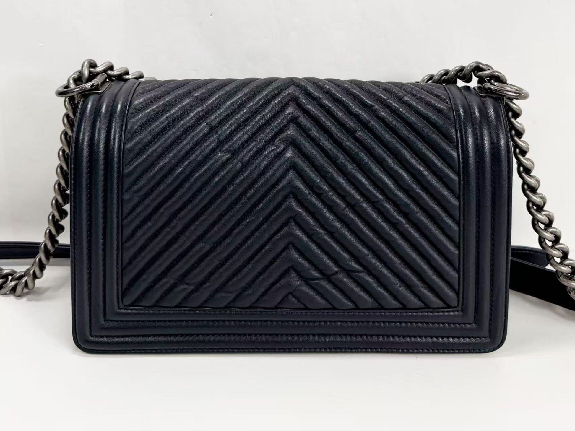 CHANEL Boy Chevron Wrinkled Shoulder Bag, W25cm, Approx. 20s, Vintage S Hardware, Dark Color, with Seal, 20772622