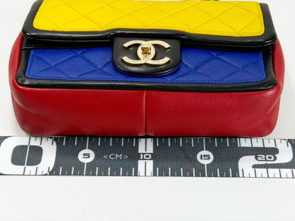 CHANEL Mini Matelasse Shoulder Bag, 20cm Wide, Tricolor, Double Chain, 18th Series, Vintage G Hardware, Seal Included, 18028601