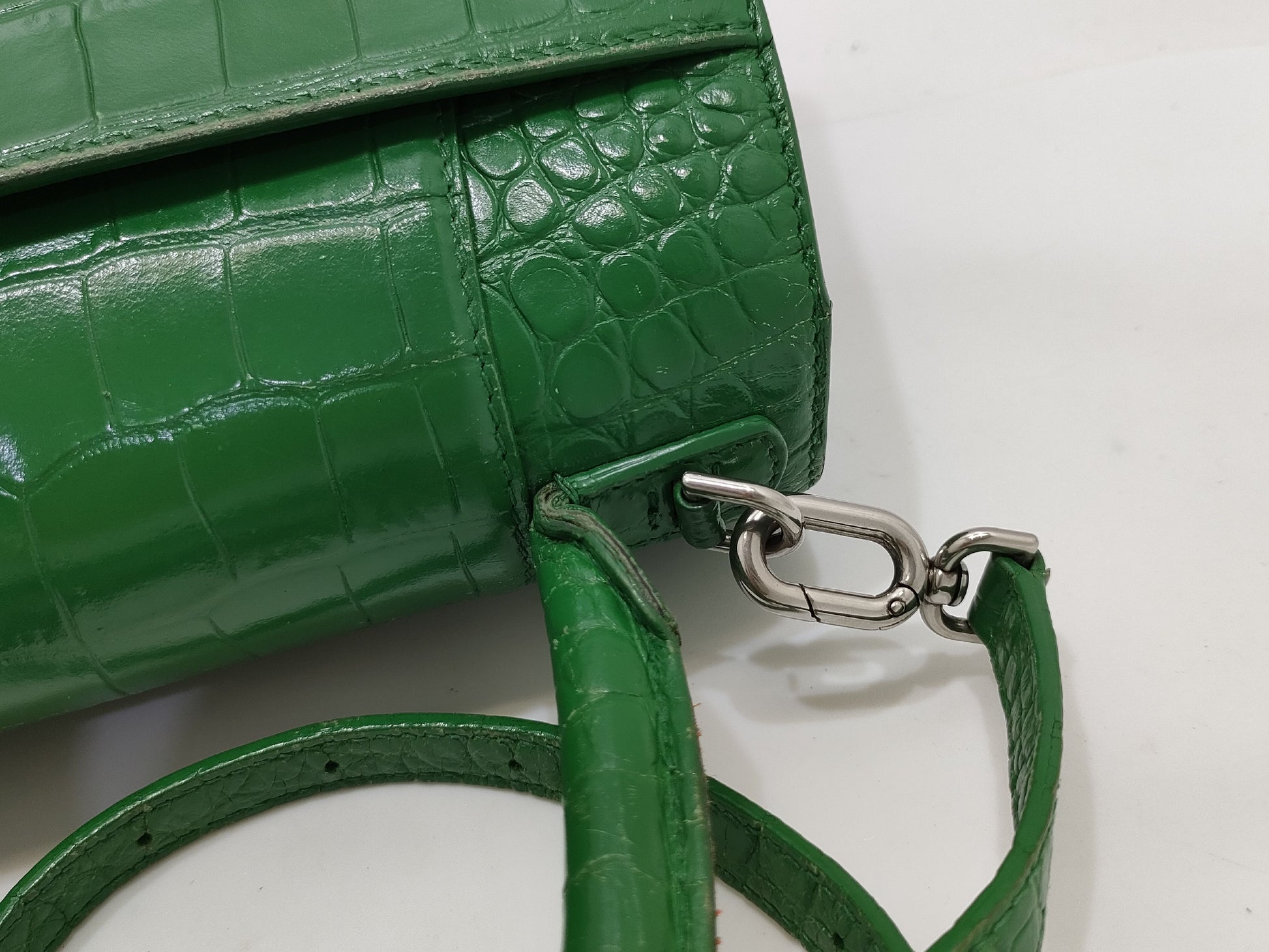 BALENCIAGA 6892 Balenciaga BALENCIAGA Hourglass Crocodile Embossed Handbag