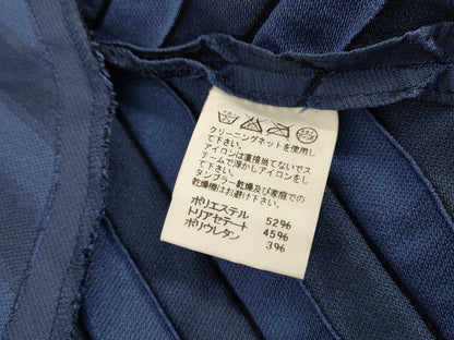 ISSEY MIYAKE 6759 ISSEY MIYAKE 2015 Collection Line Coat Beehive Coat