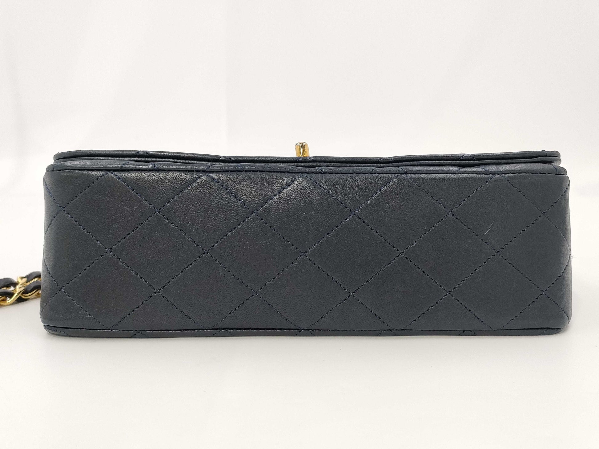 CHANEL Lambskin Matelasse 22 Shoulder Bag with Full Flap, S-Chain, GD Hardware, Navy Blue, Seal, Card Included, 0383095
