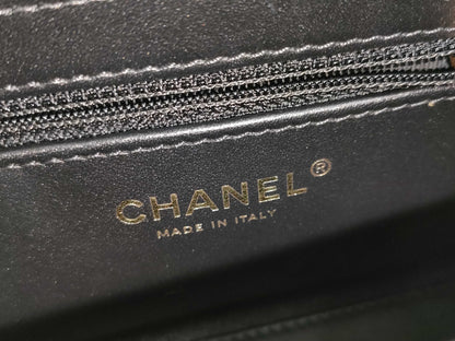 CHANEL Matelasse 2-Way Handbag with Gold Hardware, Chain Shoulder Bag, W19cm, AS4416, Serial Number Plate, Black