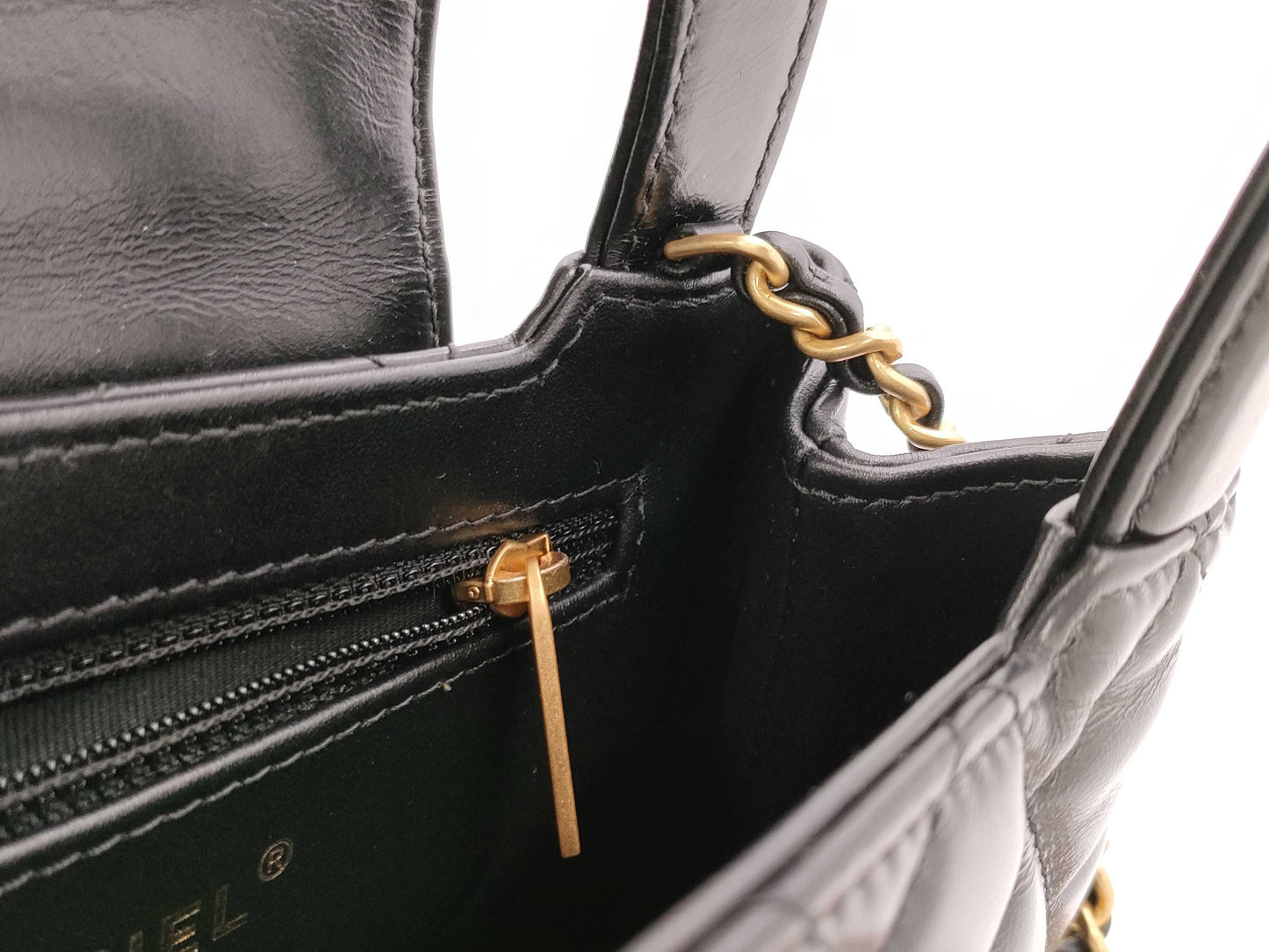 CHANEL Matelasse 2-Way Handbag with Gold Hardware, Chain Shoulder Bag, W19cm, AS4416, Serial Number Plate, Black