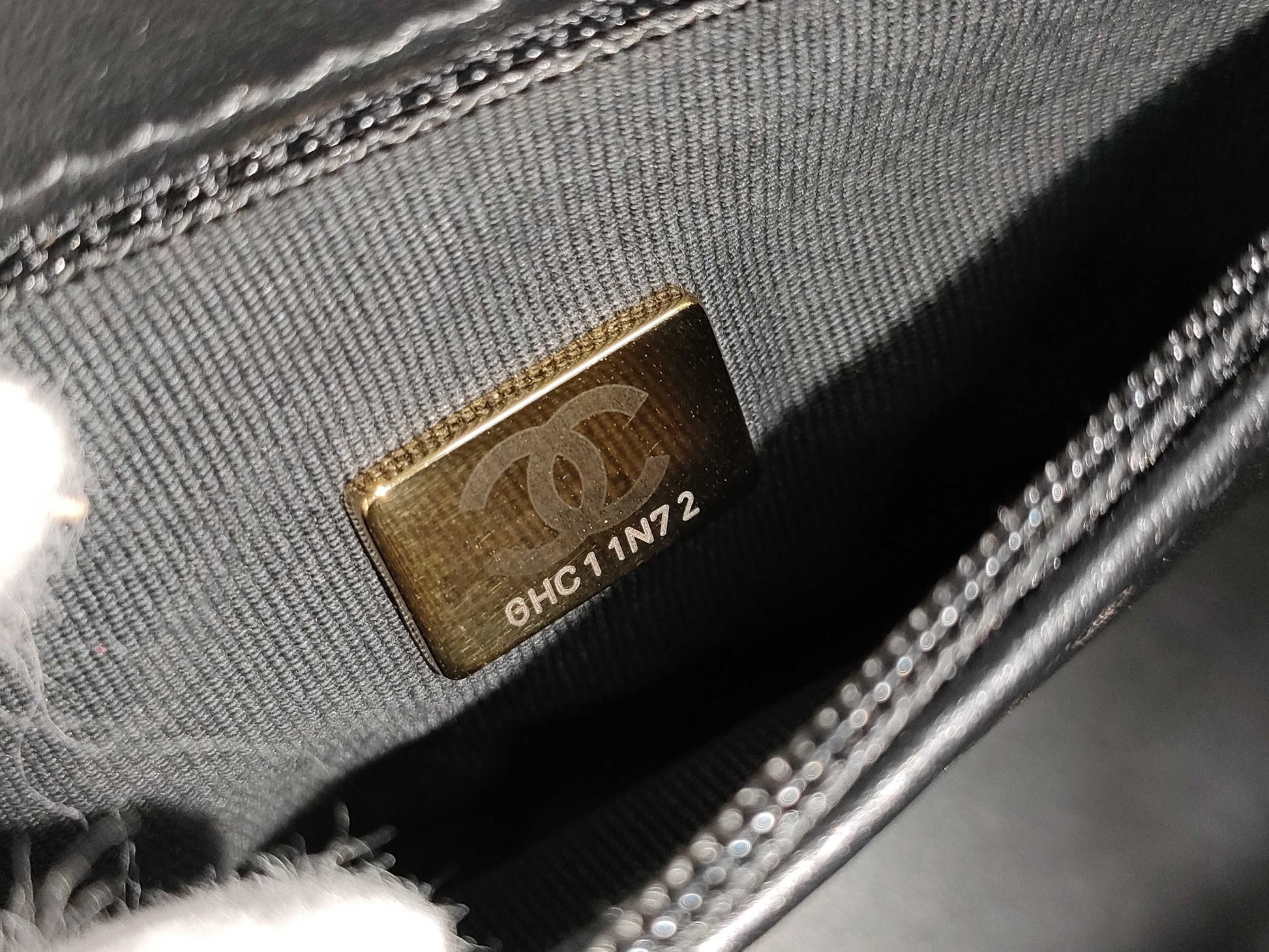 CHANEL Matelasse 2-Way Handbag with Gold Hardware, Chain Shoulder Bag, W19cm, AS4416, Serial Number Plate, Black
